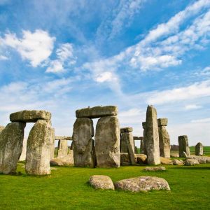 Oxford-Day-Tour-To-Stonehenge-and-Bath