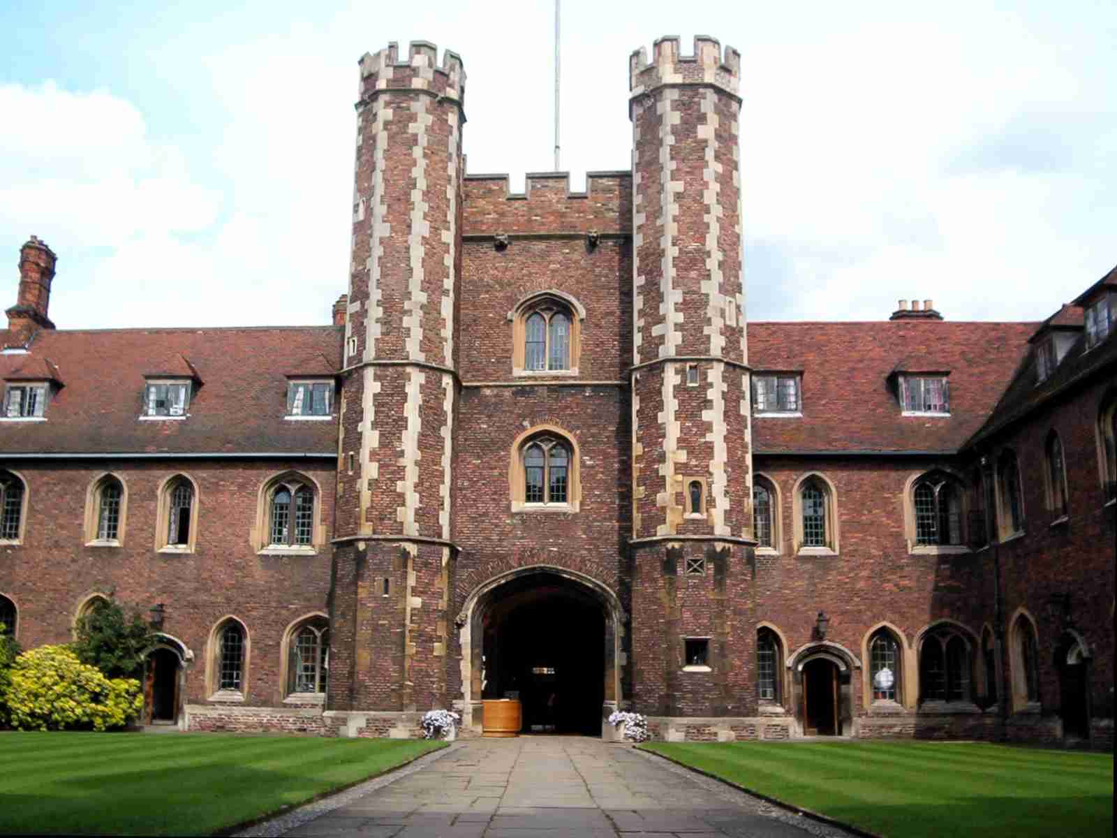 Queens’ College Cambridge Gatehouse