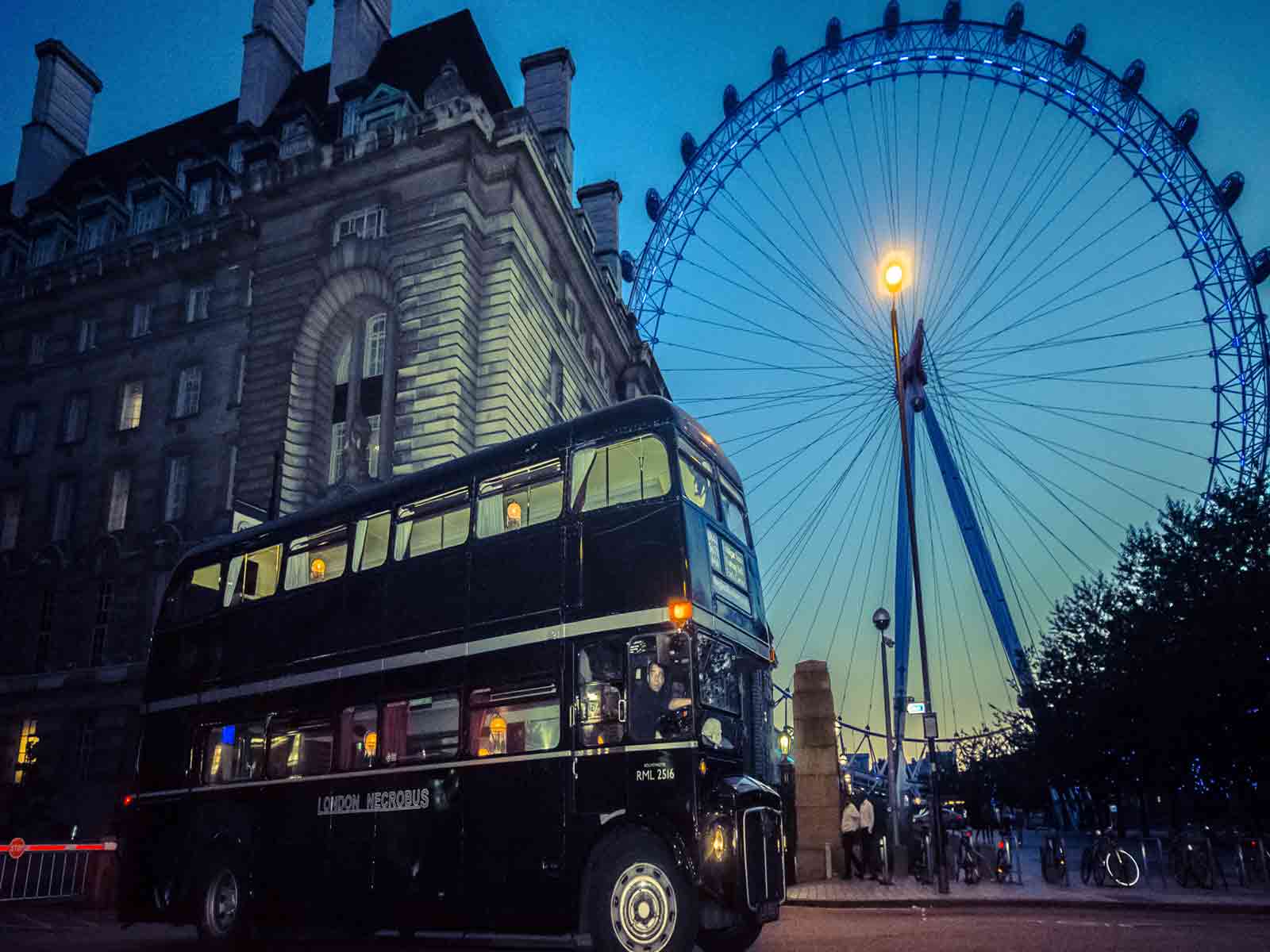 Time Bus Tour in London - Footprints Tours