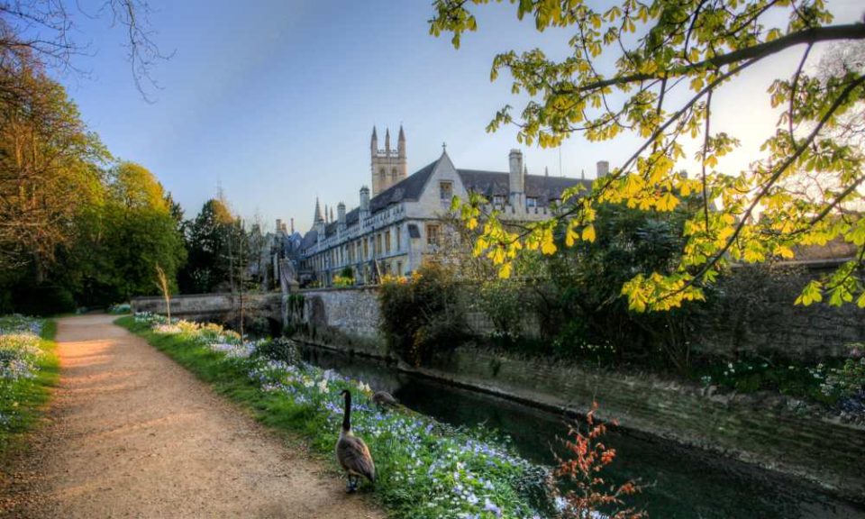 magdalen college oxford tours