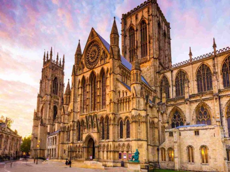 YorkMinster Walking Tour Footprints Tours