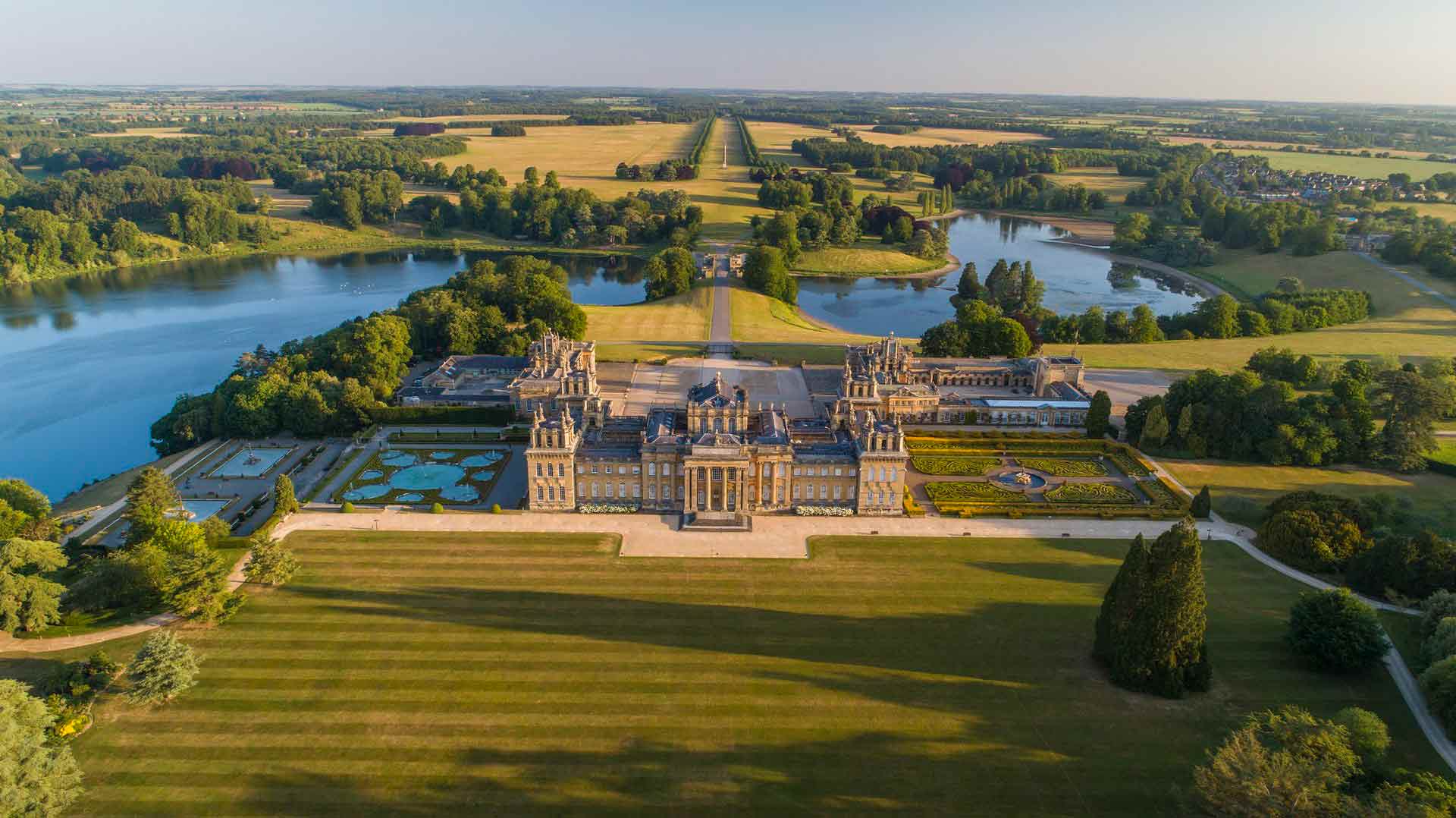 Blenheim-Palace-Day-Tour-From-Oxford